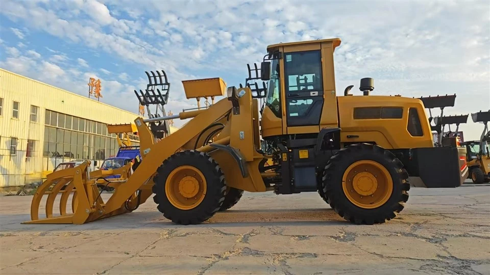 Custom Grabbing Loader Grapple Wheel Loader For Waste Tire Pyrolysis Production Line Custom Grabbing Loader Grapple Wheel Loader For Waste Tire Pyrolysis Production Line
