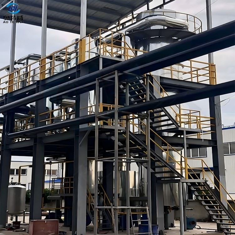 Used Oil Distillation Plant for Recycling Waste Engine Oil to Diesel & Fuel Oil Used Oil Distillation Plant for Recycling Waste Engine Oil to Diesel & Fuel Oil